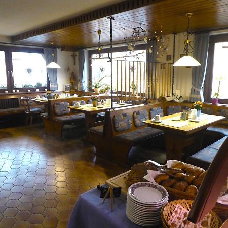 Pension Gasthof Zum Lamm Bischofsheim an der Rhoen Exterior photo